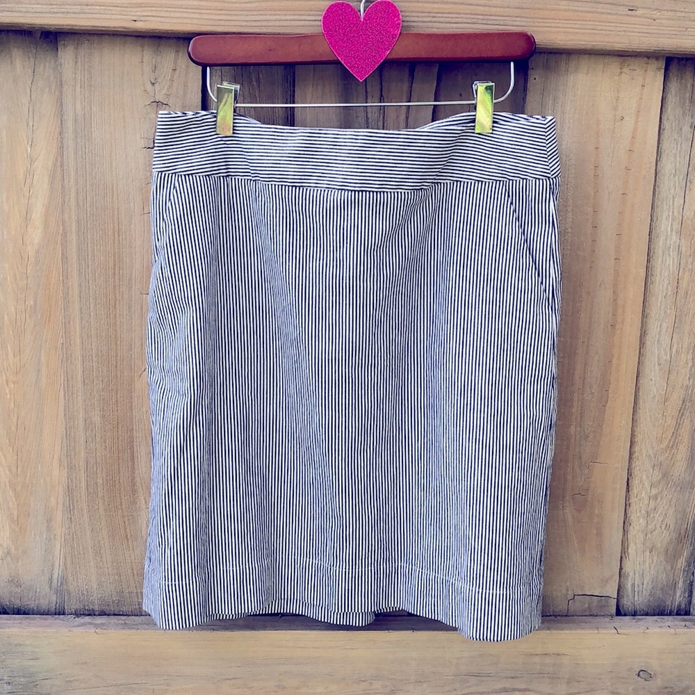 🌺 TALBOTS PENCIL SKIRT 🌺